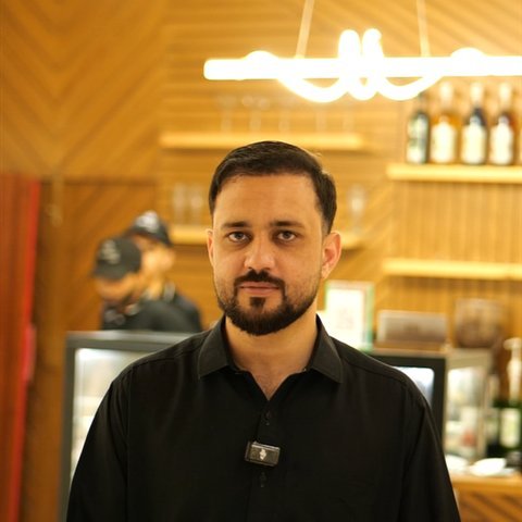 Dr Waleed